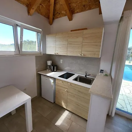 Villa Villa Gorana With Large Private Pool Sutina