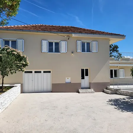 Villa Gorana With Large Private Pool Villa
