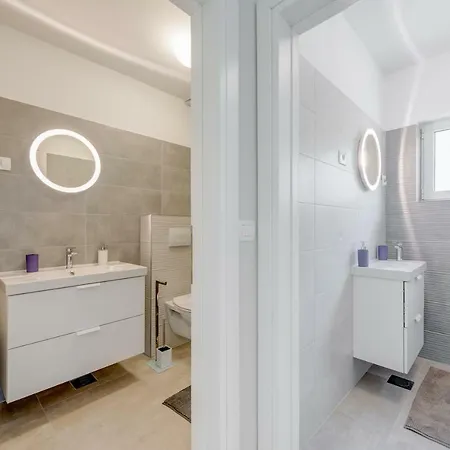 וילה Gorana With Large Private Pool